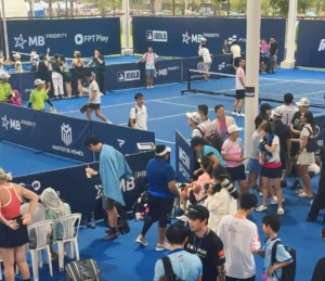 Pickleball starter sets